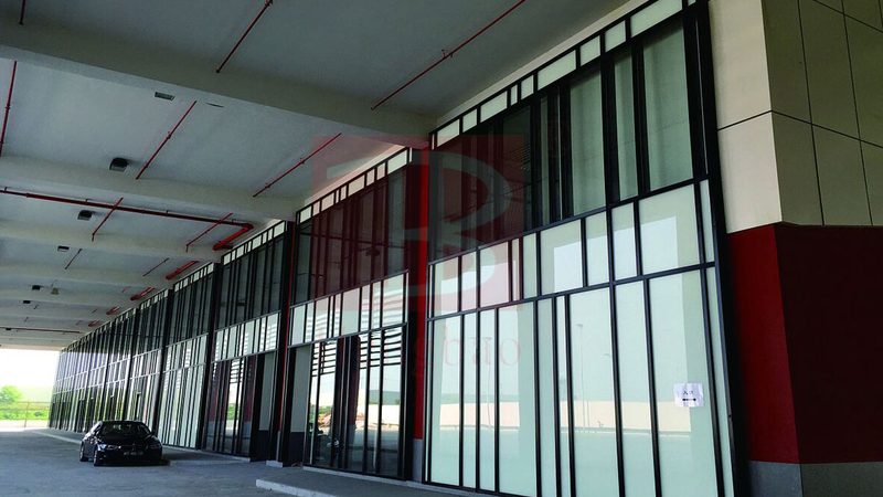 断桥铝门窗型材定制：尺寸背后的考量**